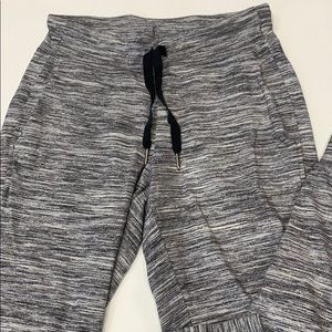 Lululemon joggers